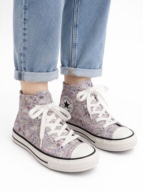 Size 13 Converse Chuck Taylor All Star Girls Lavender‎ Unicorn High Top Sneakers